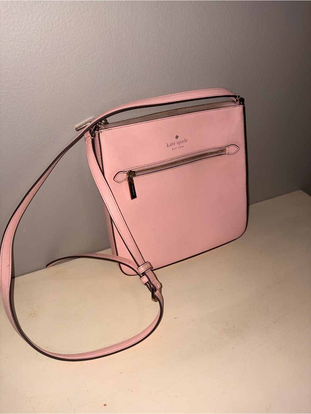 Kate Spade Pink Crossbody Bag🌸